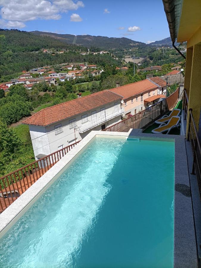 Casa Amarela Da Canicada 비에이라도미노 외부 사진