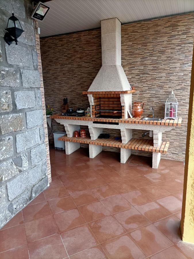 Casa Amarela Da Canicada 비에이라도미노 외부 사진